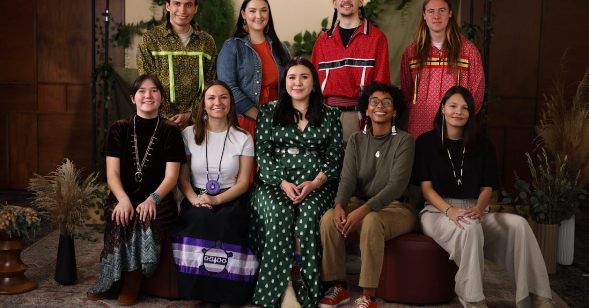 Group photo of the Dreamstarter Class of 2023, showcasing Native youth leaders committed to community-driven projects and cultural preservation.