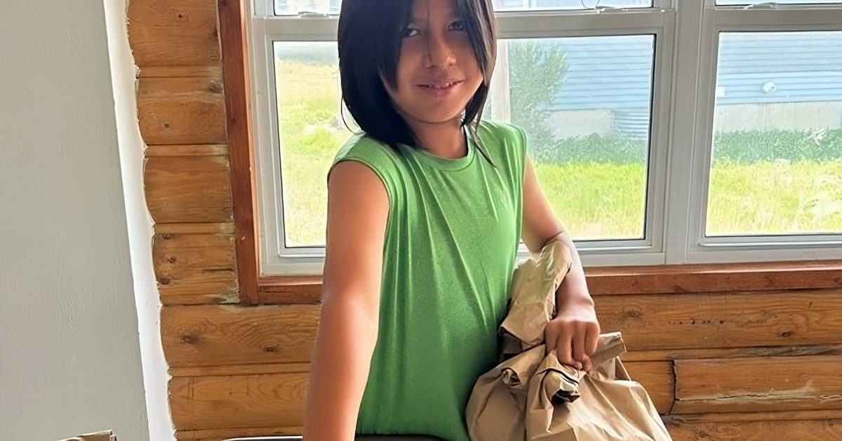 Summer_Food_Child_1_horizontal_56_-transformed