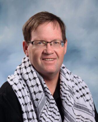 Dreamstarter Teacher Robert Hall.