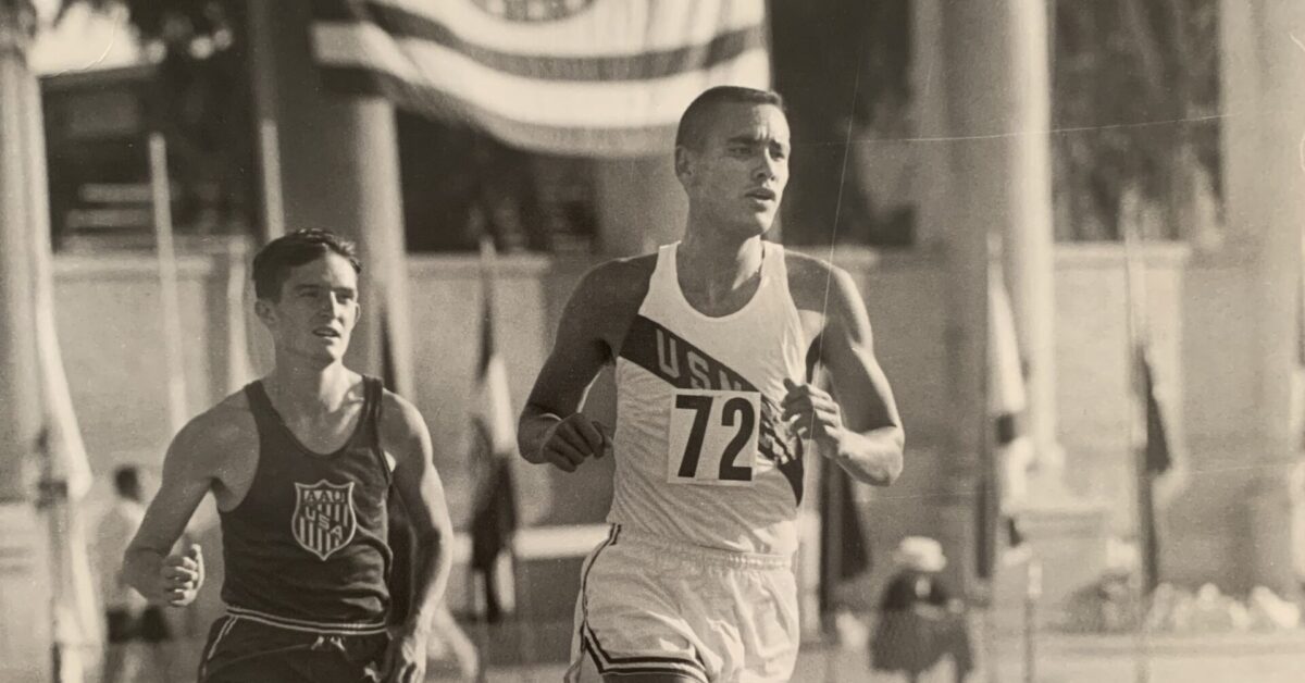 Billy Mills leads Gerry Lindgren during the 1965 AAU National Championships six-mile race, where they set a world record.